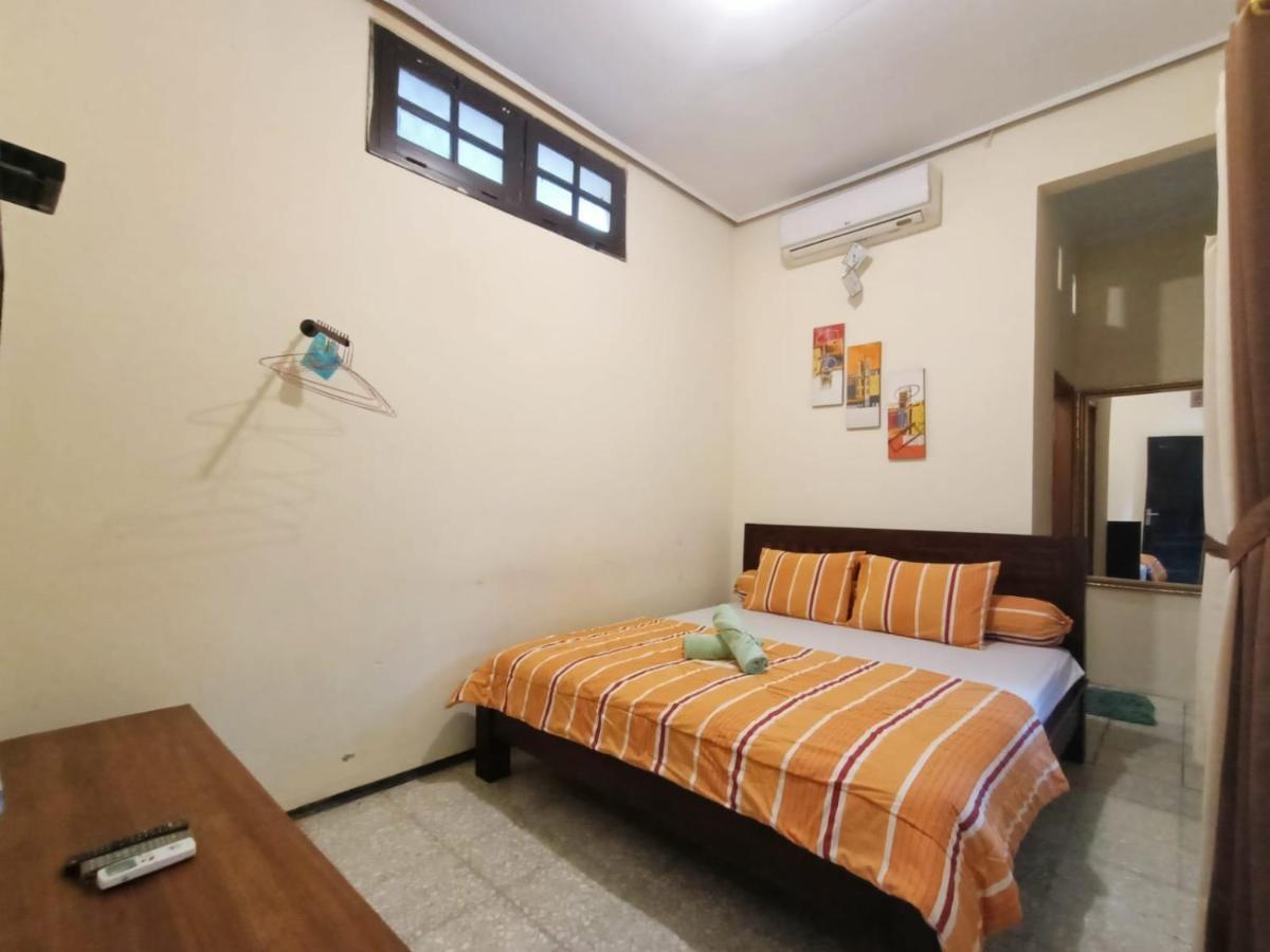 Rumah Kami Guest House Джокьякарта Экстерьер фото