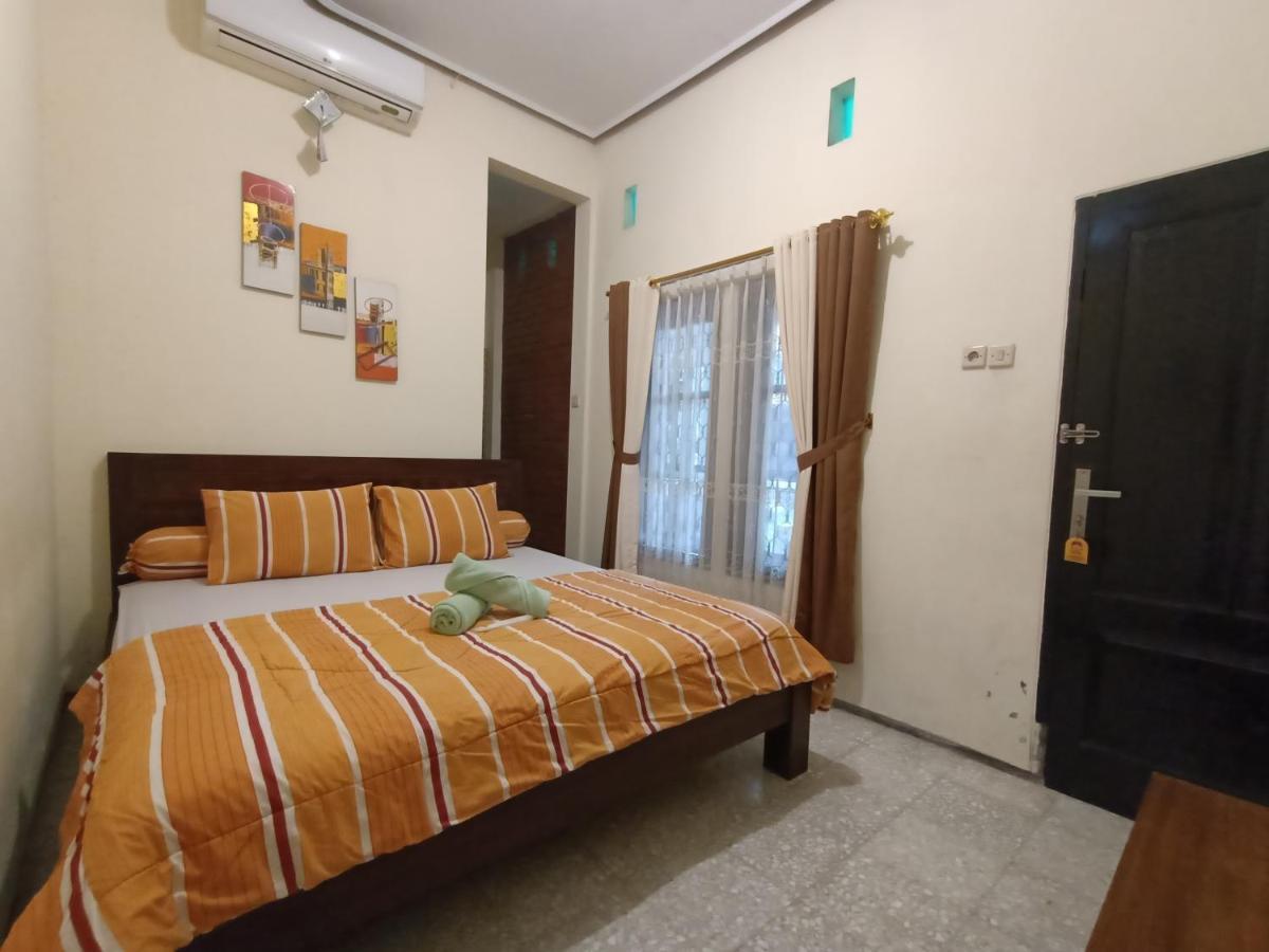 Rumah Kami Guest House Джокьякарта Экстерьер фото